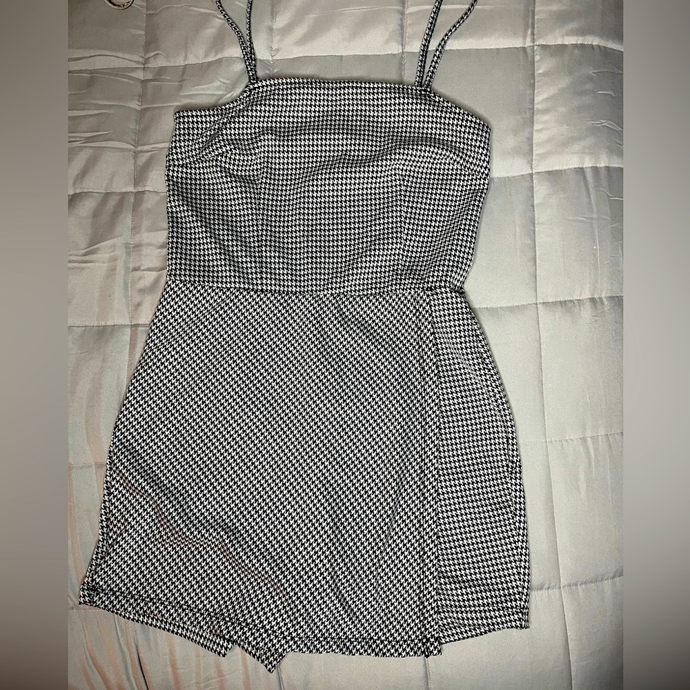 Adorable black and white romper